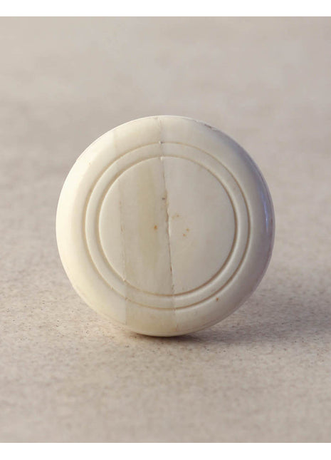 Solid White Textured Resin Bone Bathroom Cabinet Knob With Circle