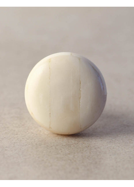 Round White And Cream Textured Resin Bone Cupboard Knob