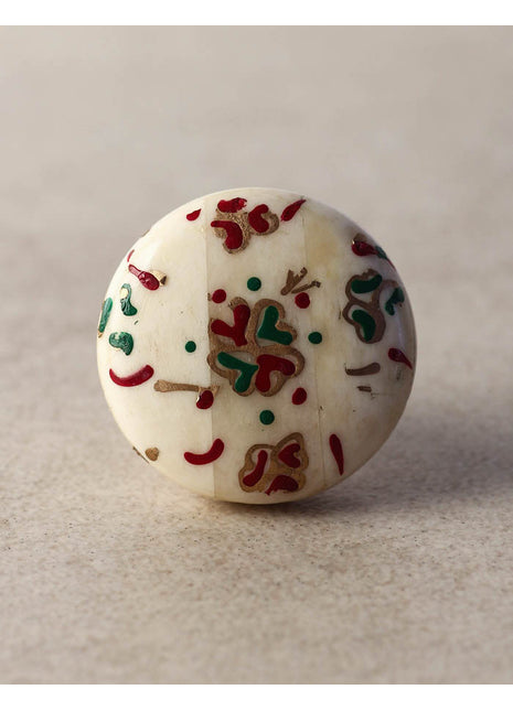 Round White Resin Bone Kitchen Cabinet Knob With Red And Green Prints