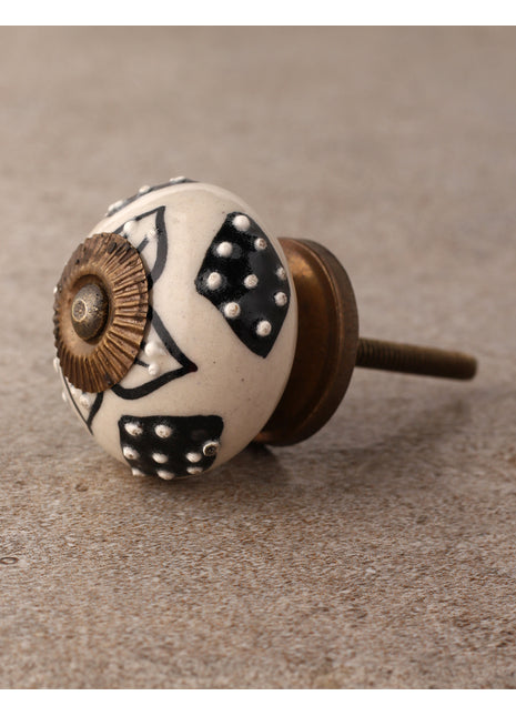 Cream Ceramic Dresser Cabinet Knob With Black Design