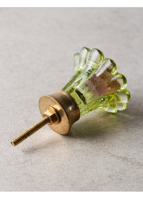 Pine Green Daisy Flower Glass Kitchen Cabinet Knob