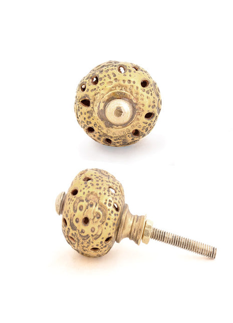 Round Metal Knob With Antique Brass Look