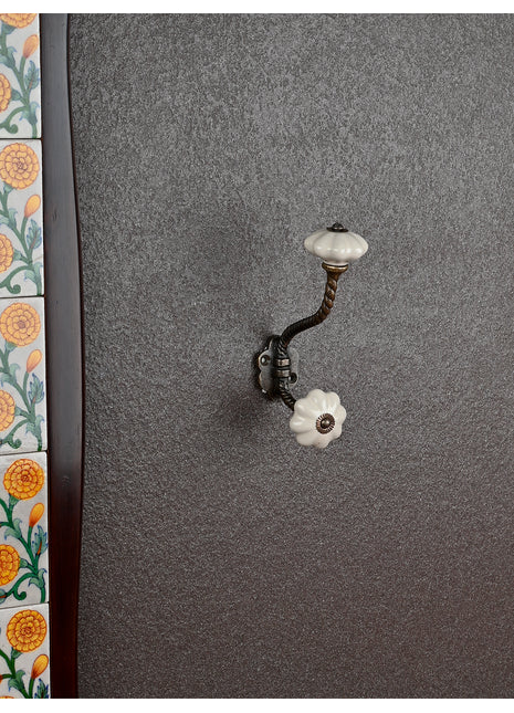 Modern Ceramic Metal Wall Hanger With Ceramic Knob