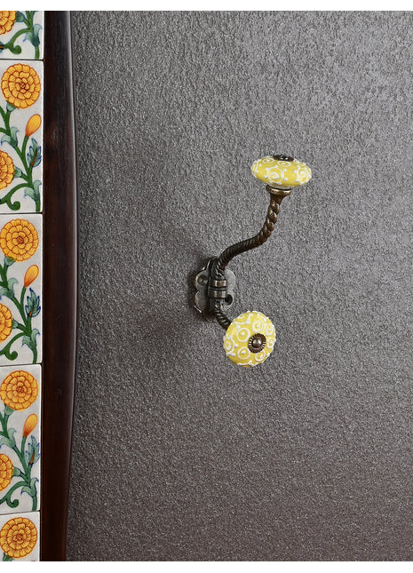 Modern Ceramic Metal Wall Hanger With Ceramic Knob