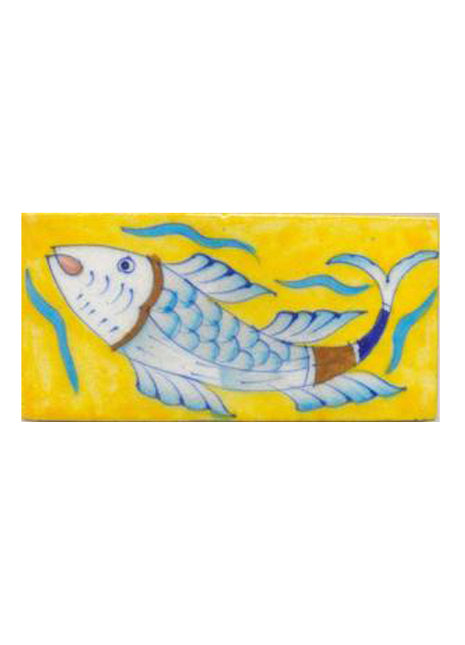 Fish with yellow tile