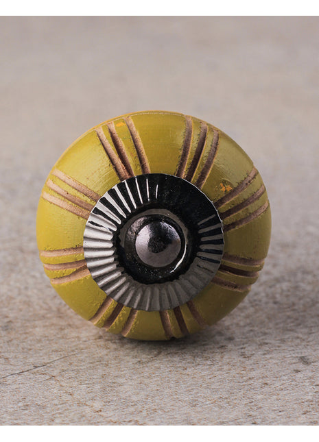 Green and Yellow Color Kitchen Cabinet Wooden Knobs
