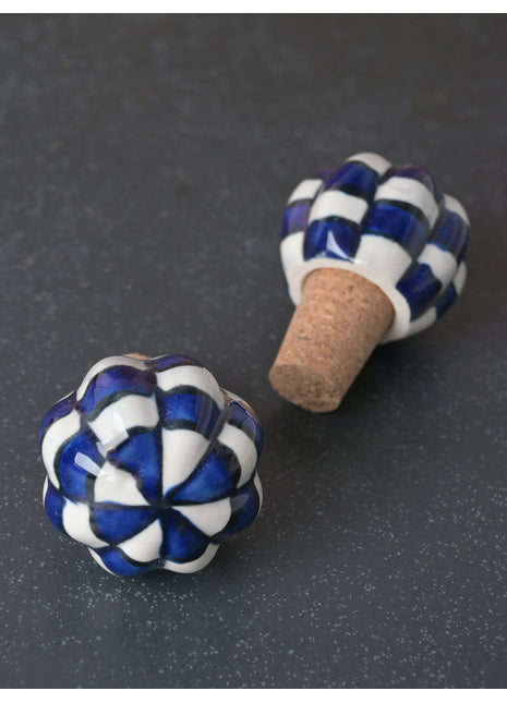 White And Blue Checkered Flower Shaped Ceramic Wine Bottle Stopper