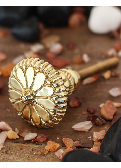 Unique Floral Symmetrical Metal Drawer Round Knob