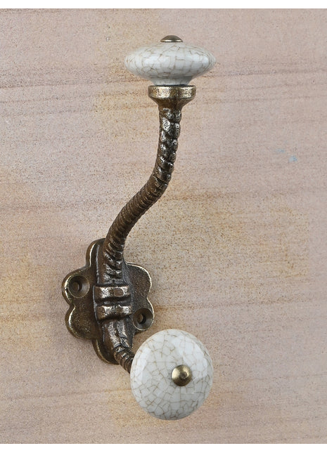 Antique Round Cracked Cream Knob With Metal Wall Hanger