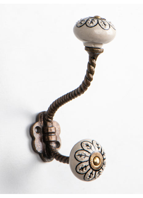Black design Ceramic Knob Hanger