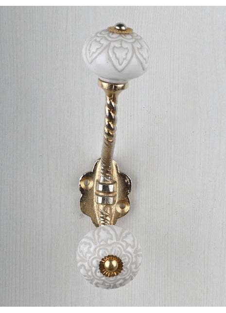 Antique White Ceramic Embossed Knob With Metal Wall Hanger