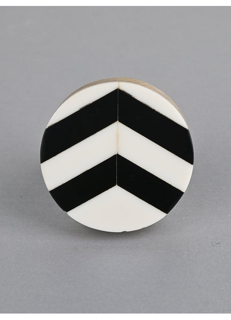 Handmade Round Shape Resin Black & White Cabinet Drawer Knobs