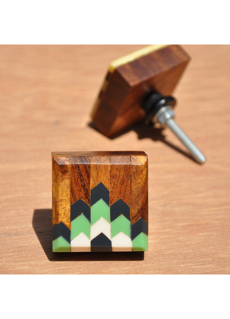 Square Shape Pyramid Design Wooden Bathroom Cabinet Knob