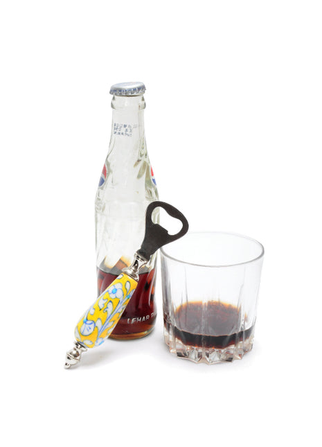 White Leaves and Flowers With Yellow Base Opener