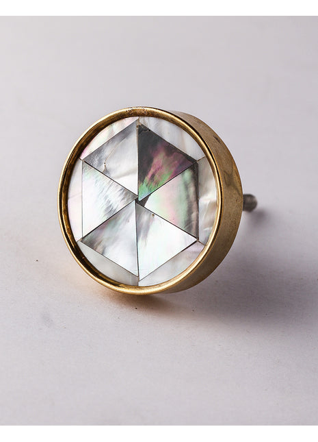 Elegant Multi-shade Wooden Resin Cupboard Cabinet Knob