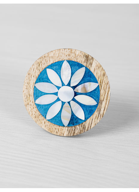 Wooden and Resin Cabinet Knob With White Flower