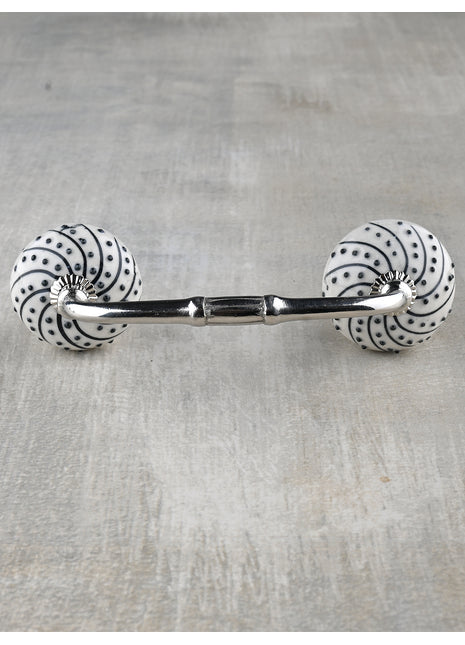 White Ceramic Kitchen Cabinet Pull With Black Design