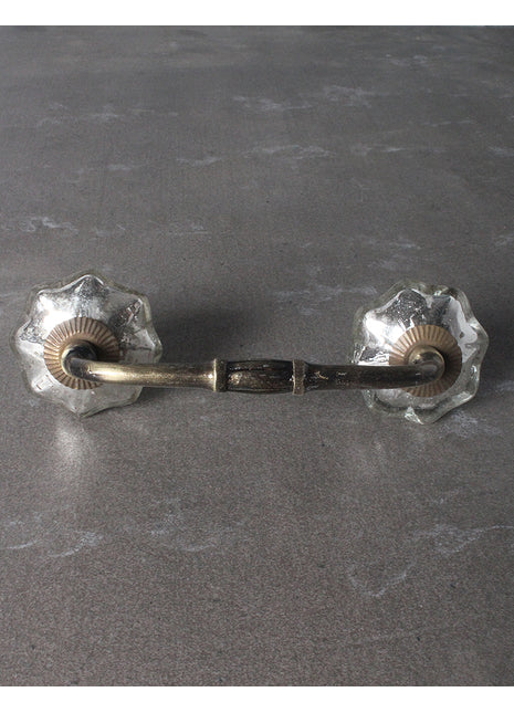 Well Designed Silver Metallic Kitchen Glass Cabinet Pull