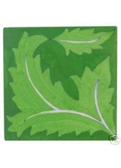 Big light green leaves on green tile (4x4)