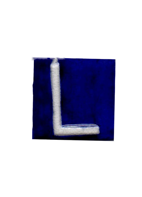 White L alphabet blue tile (2x2)